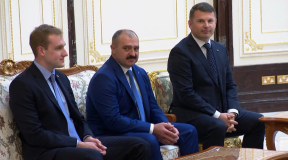 Что сыновья Лукашенко делали в Омане