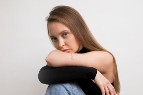 «Стояла на остановке, смотрела на серое небо и почувствовала, как же мне хорошо. Это был самый счастливый день»