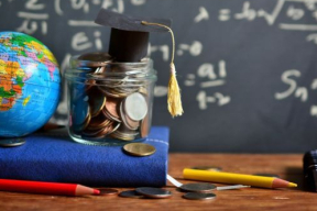 Как стипендии студентам в Беларуси выглядят на фоне европейских?