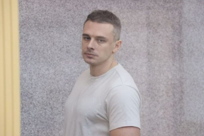 Конвейер репрессий. Политзаключенного Артема Лебедько отправили в ШИЗО. Замдиректора крупного предприятия из Дятловщины посадили по «экстремистской» статье