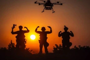 Война, 30 декабря. Над РФ более сотни беспилотников, летело и на Москву. Официально: «Орешник» заступил на боевое дежурство в Беларуси