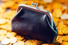 Пенсии в Беларуси выросли в рублях — но в долларах страна вернулась в 2014 год