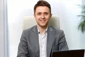 Конвейер репрессий. Менеджера IT-компании осудили по обвинению в участии в протестах. В Беларуси новое «экстремистское» формирование